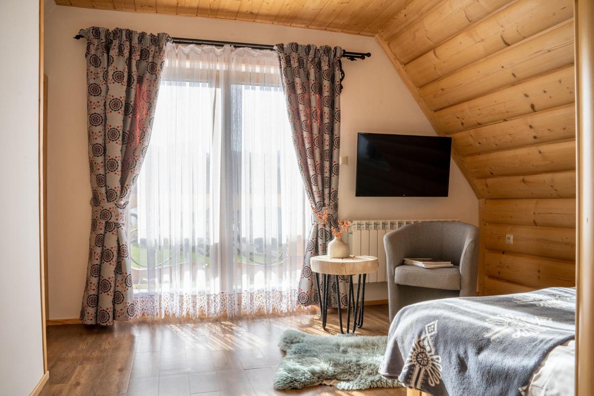 Lux-House & Jacuzzi Sauna Закопане Экстерьер фото